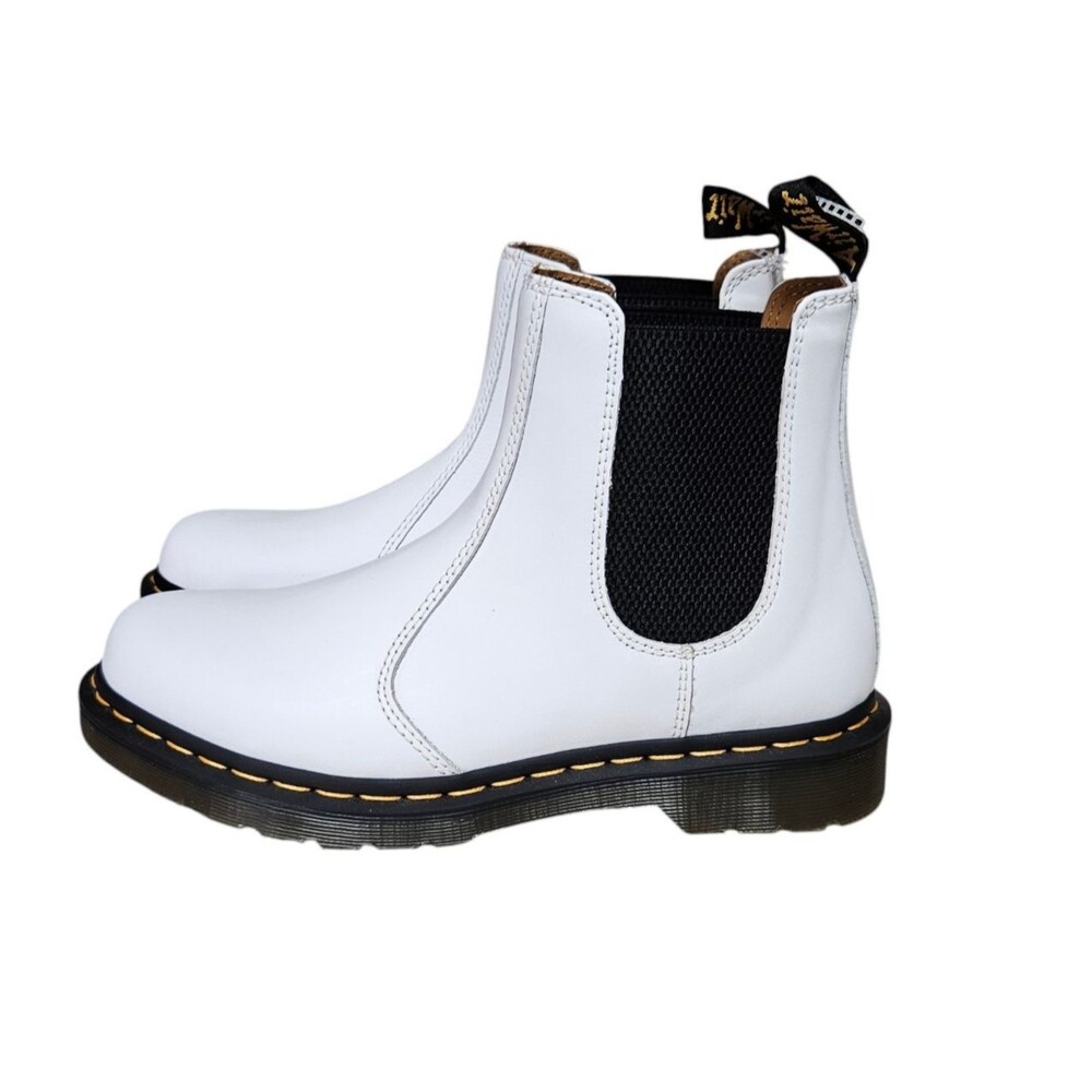 NEW Doc Dr. Martens Chelsea Boots White Women's Size 10 2976 Quad Platform Docs